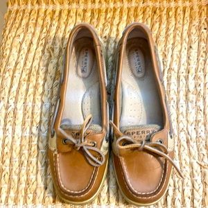 SPERRY Leather Boat Shoe in Tan